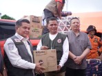 Bupati Agam Bawa Bantuan Rp75 Juta untuk Korban Galodo Arosuka, Solidaritas Antardaerah Menguat