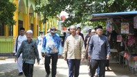 Pekan Milad Kabupaten Inhil Bupati Herman Ziarahi Makam Syekh Abdurrahman Siddiq Al Banjari