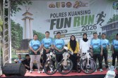 Kapolres Kuansing Lepas Peserta Fun Run 2026, Dalam Rangka HUT Bhayangkara Ke-80, Polri Untuk  Masyarakat.