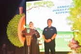 Kasmarni Berpesan agar Masyarakat Menjaga Durian Bengkalis Jadi Warisan Negeri