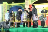 Serahkan Piala Bergilir di Pembukaan MTQ ke-44 Riau, Bupati Kasmarni Titip Harapan Besar ke Kafilah Bengkalis