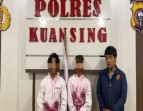 Demi Viral 2 Pemuda Berpakaian Ala Pocong, Keliling Kota Taluk Kuantan